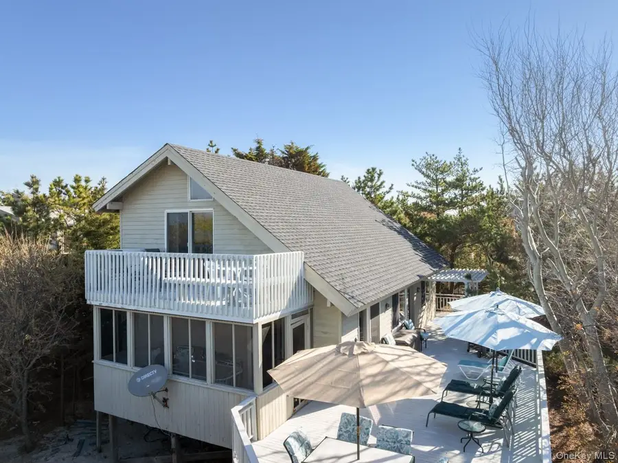 200 Clipper Road, Islip, NY 11706 - #2