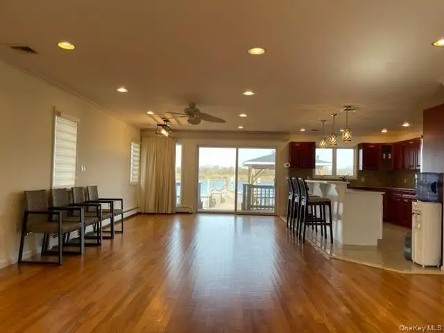 50 Island Parkway N, Island Park, NY 11558 - #2