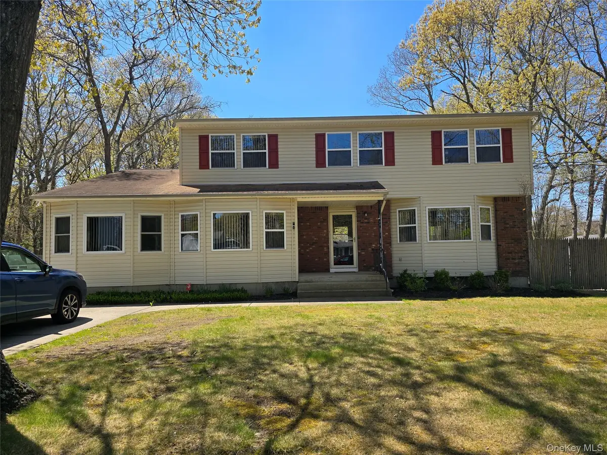 92 Hawthorne Street, Mastic, NY 11950 - #1