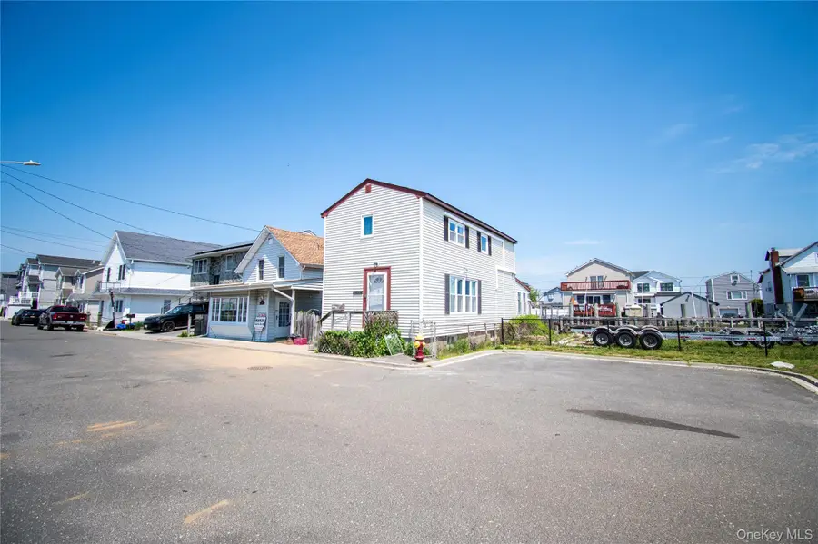 146 Beach Avenue, Bellmore, NY 11710 - #3