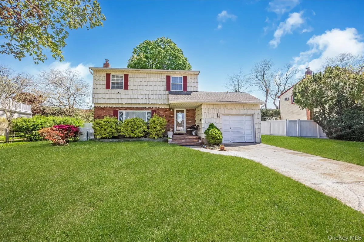 14 Leanore Drive, Farmingdale, NY 11735 - #1