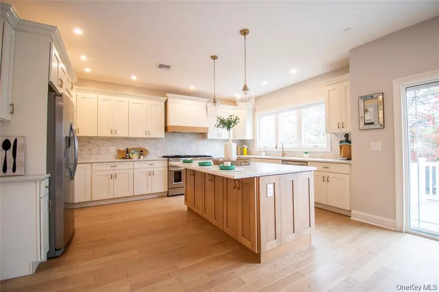 3004 Harbor Street, Baldwin, NY 11510 - #2