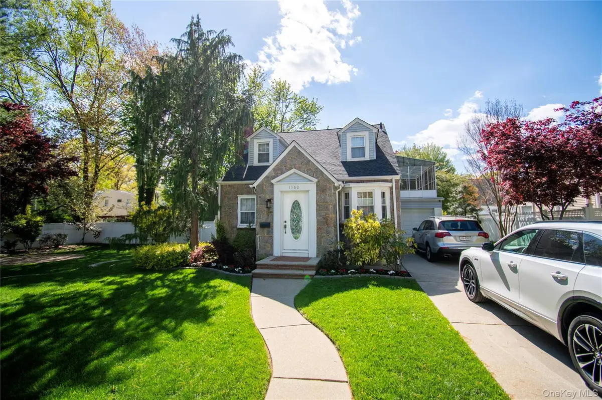 1360 Beulah Court, Baldwin, NY 11510 - #1