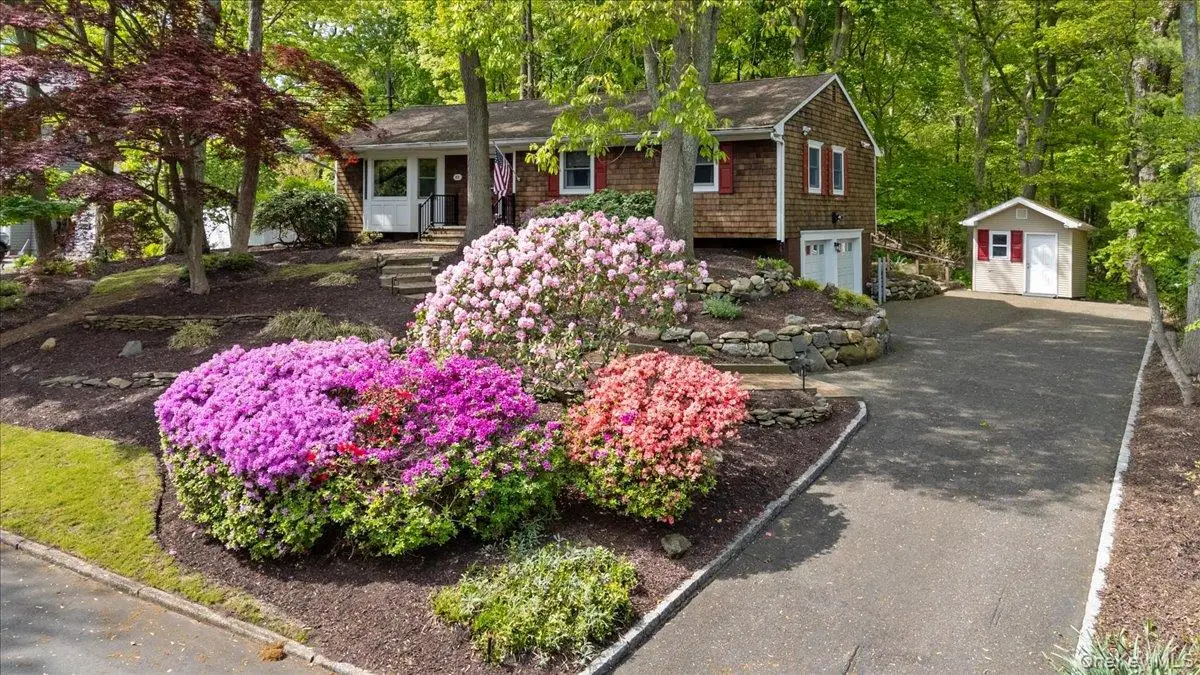 101 Red Oak Court, Port Jefferson, NY 11777 - #1