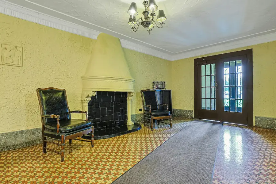 1273 North Avenue #Bldg 4, Ent 7,  1E, New Rochelle, NY 10804 - #3