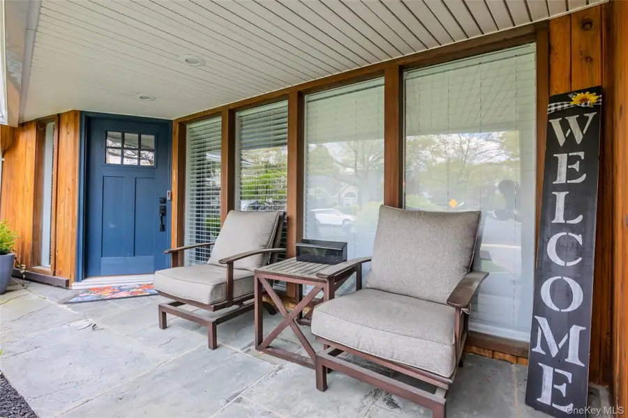 10 Oak Brook Lane, Merrick, NY 11566 - #3