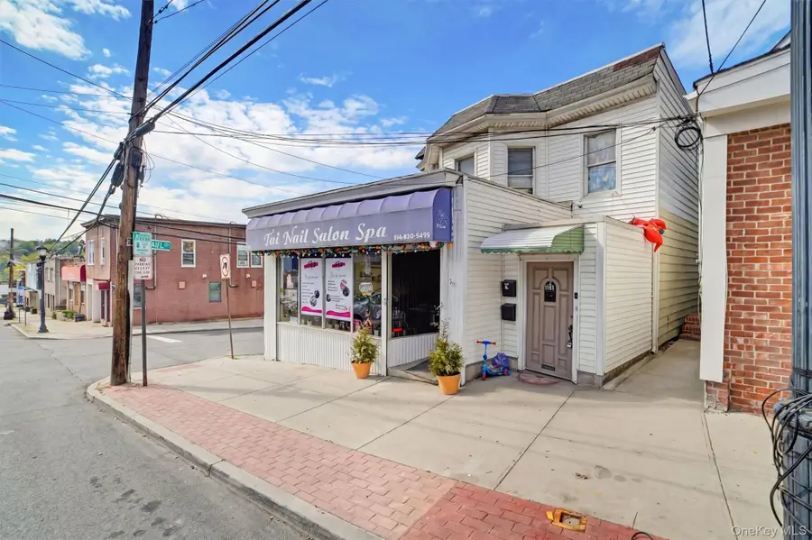 17 Lockwood Avenue, Yonkers, NY 10701 - #3