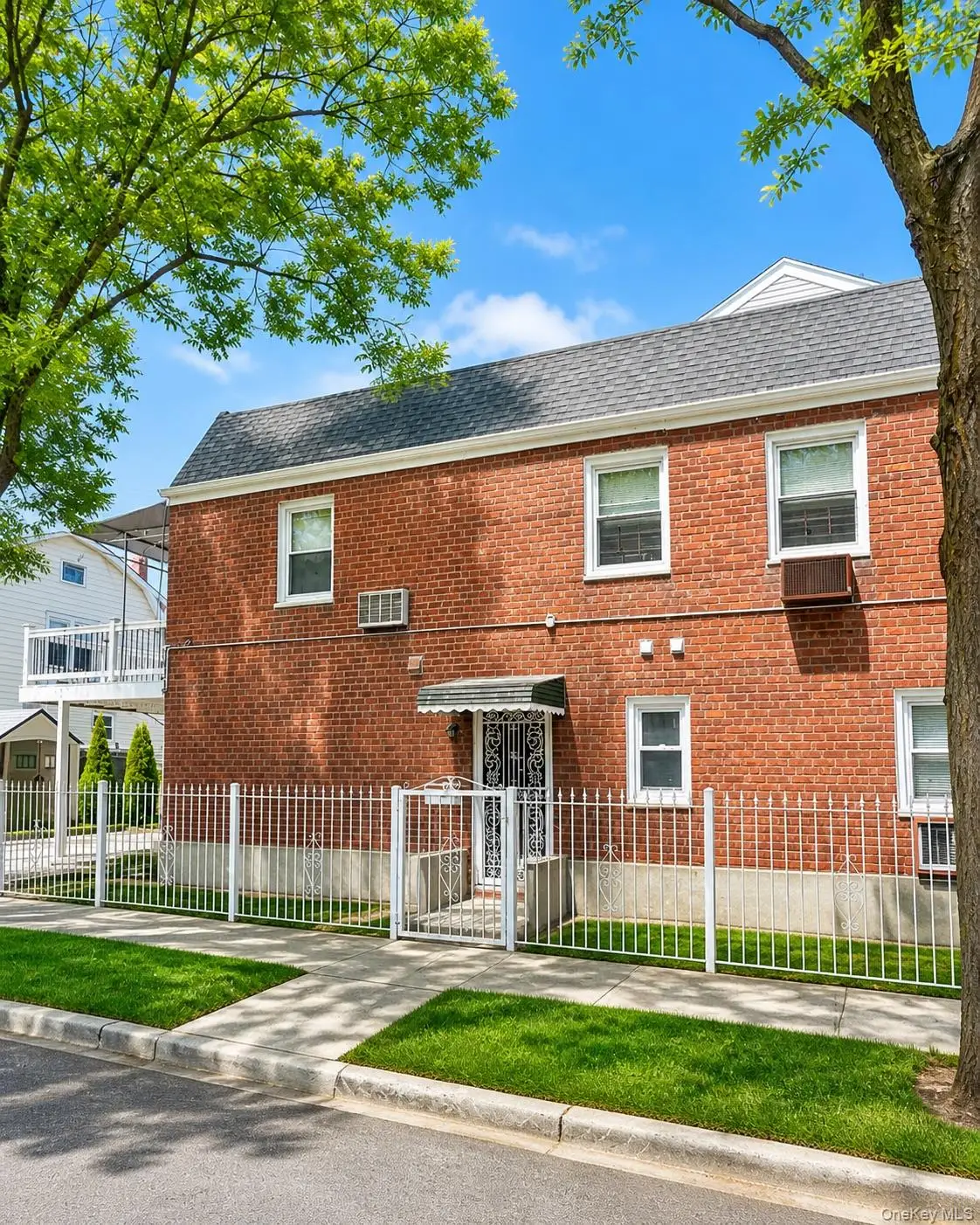 152-20 Peck Avenue, Flushing, NY 11355 - #1