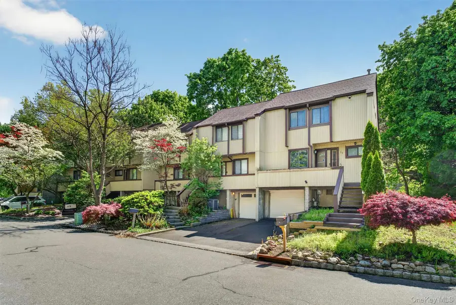 11 Rockledge Drive, Suffern, NY 10901 - #2