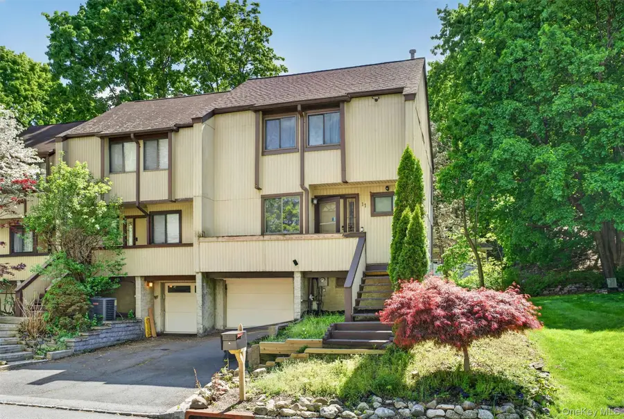 11 Rockledge Drive, Suffern, NY 10901 - #3