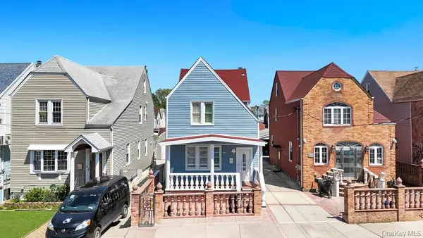9411 210th Street, Queens Village, NY 11428