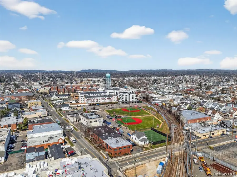 100 Clinton Avenue #4R, Mineola, NY 11501 - #2