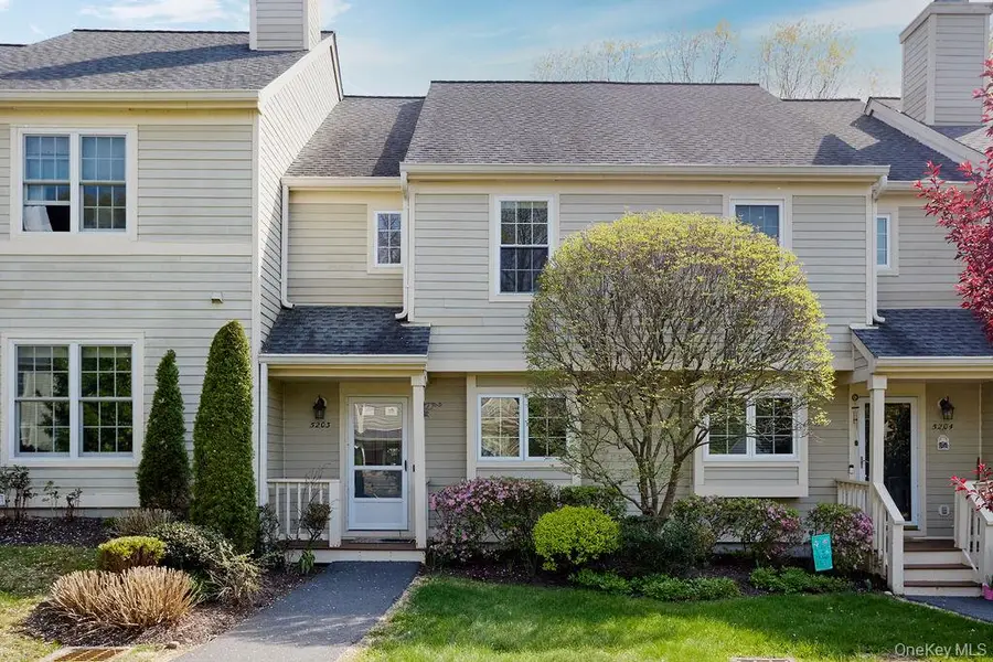 5203 Applewood Circle, Carmel, NY 10512 - #2