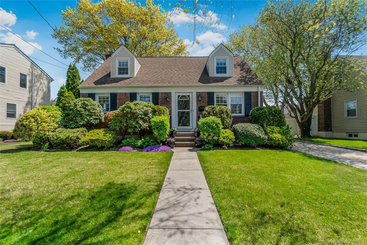 2713 Fortesque Avenue, Oceanside, NY 11572 - #1