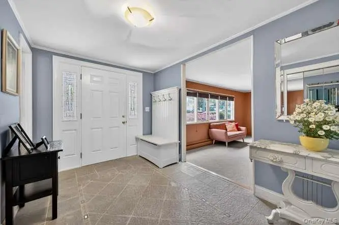 84 Harriet Lane, Huntington, NY 11743 - #3