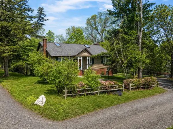 9 Easy Street, Hopewell Junction, NY 12533