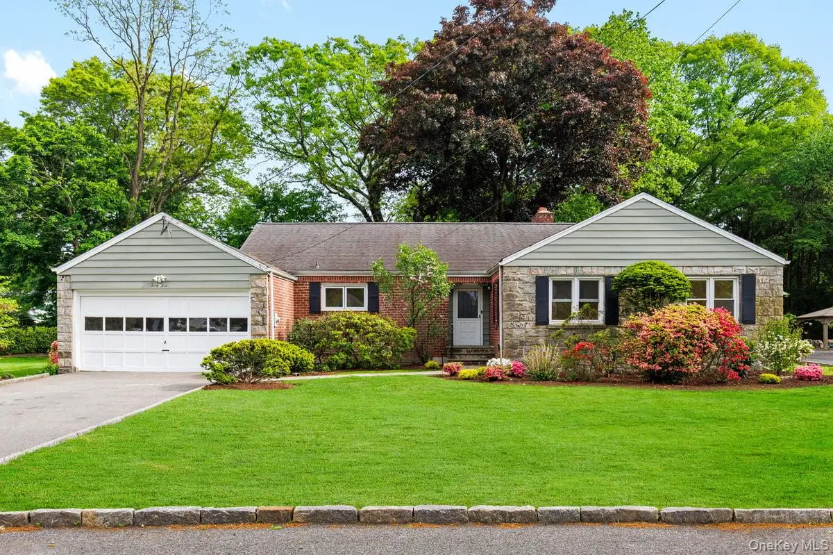 23 Lakeview Road, New Rochelle, NY 10804 - #1