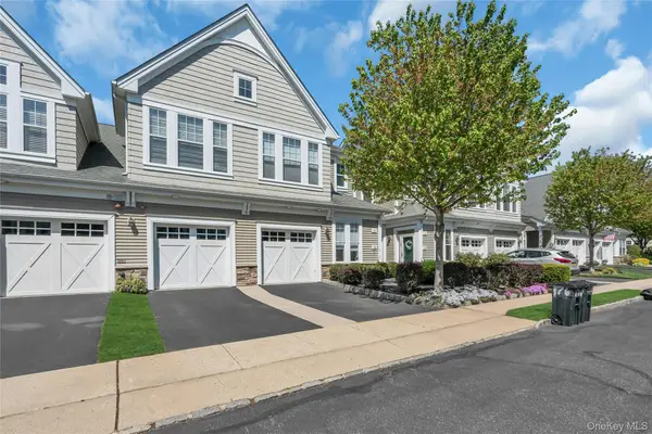 176 Symphony Drive, Lake Grove, NY 11755