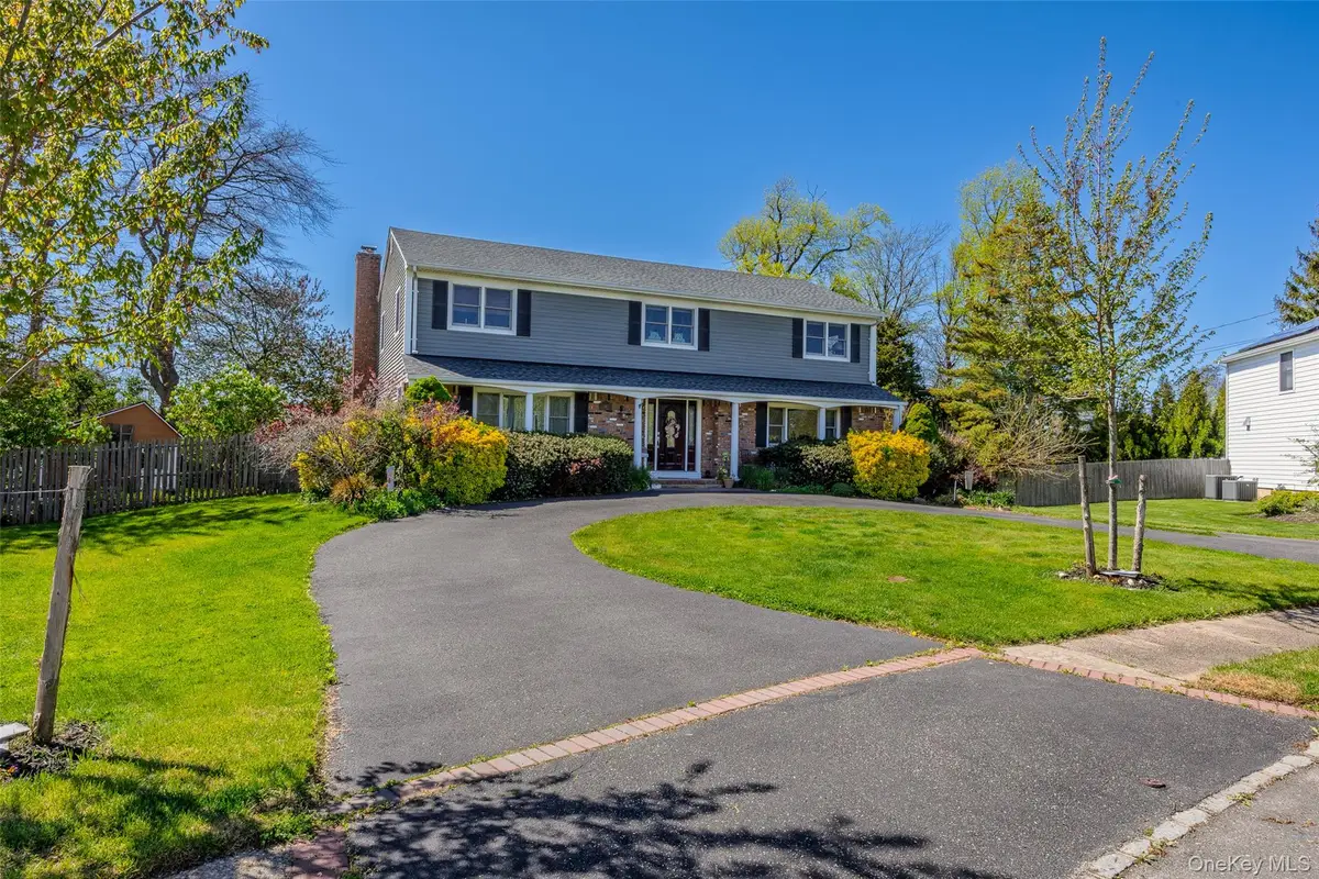 80 Palmer Drive, Sayville, NY 11782 - #1