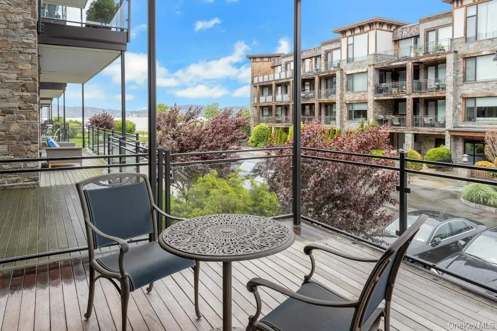 18 Rivers Edge Drive #211, Tarrytown, NY 10591 - #1