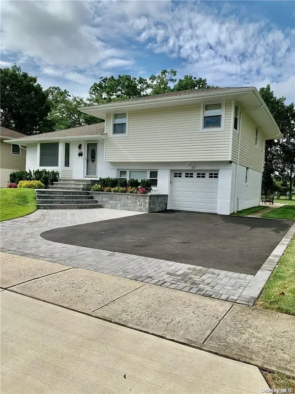 25 Mellow Lane, Jericho, NY 11753