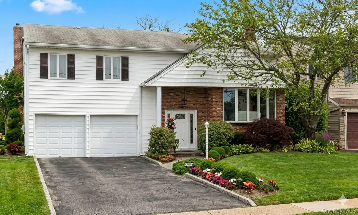 3089 Monterey Drive, Merrick, NY 11566 - #1