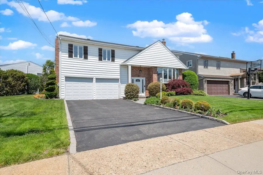 3089 Monterey Drive, Merrick, NY 11566 - #2