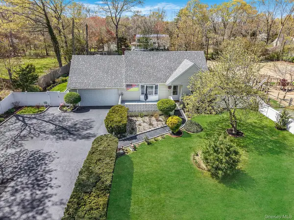 1989 William Floyd Parkway, Ridge, NY 11961