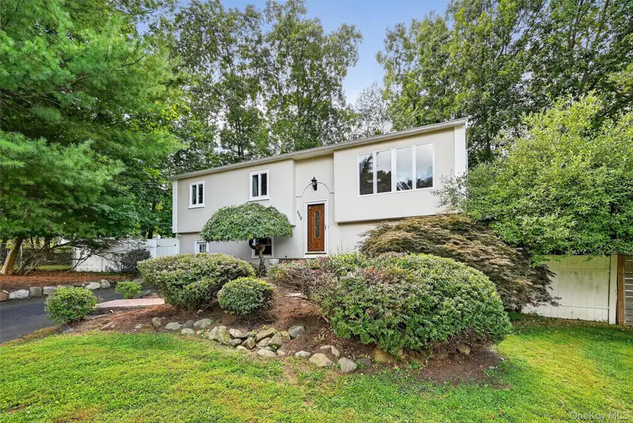 731 Manette Lane, Valley Cottage, NY 10989 - #3