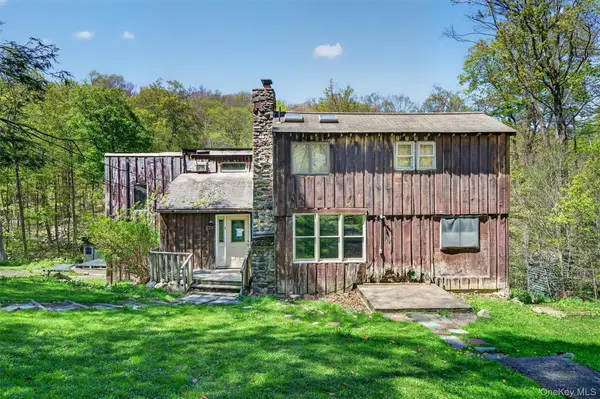 360 Buttermilk Falls Road, Warwick, NY 10990