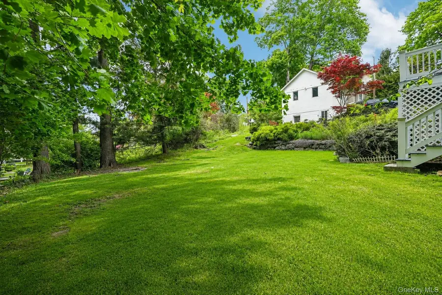 54 Hillside Avenue, Mount Kisco, NY 10549 - #3