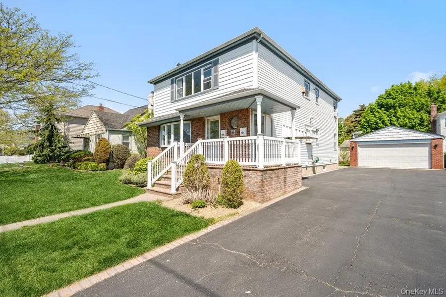 77 Hendrickson Avenue, Lynbrook, NY 11563 - #3