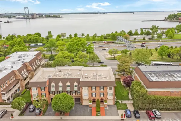 20725 Darren Drive #1804, Bayside, NY 11360