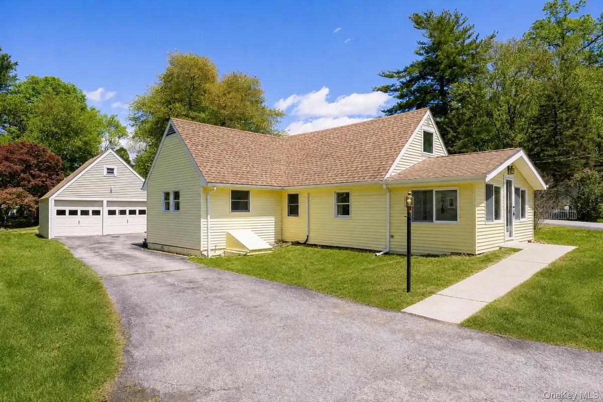 31 Horns Park Road, Hyde Park, NY 12538 - #1