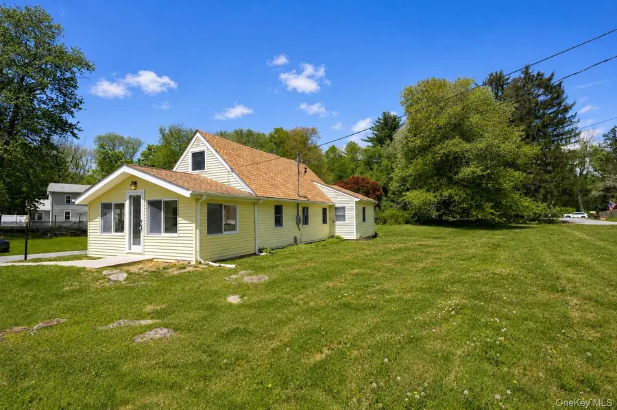 31 Horns Park Road, Hyde Park, NY 12538 - #2