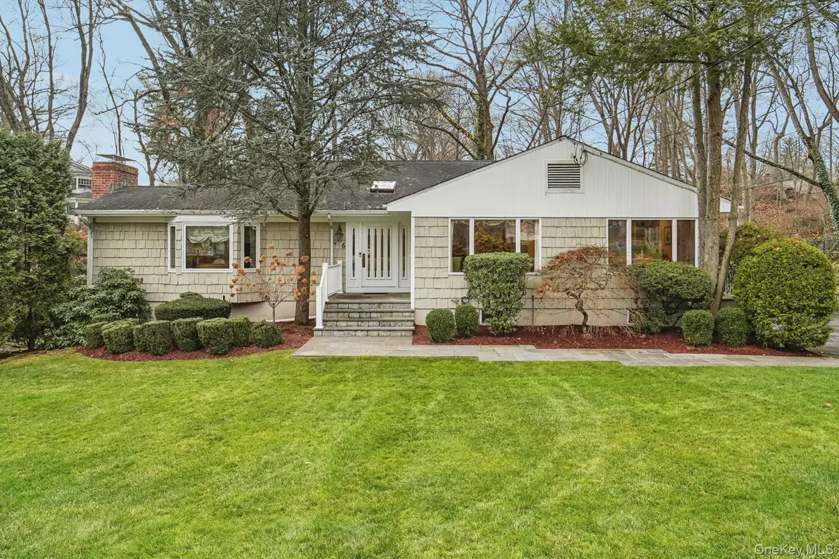 6 Robins Roost, Rye Brook, NY 10573 - #1