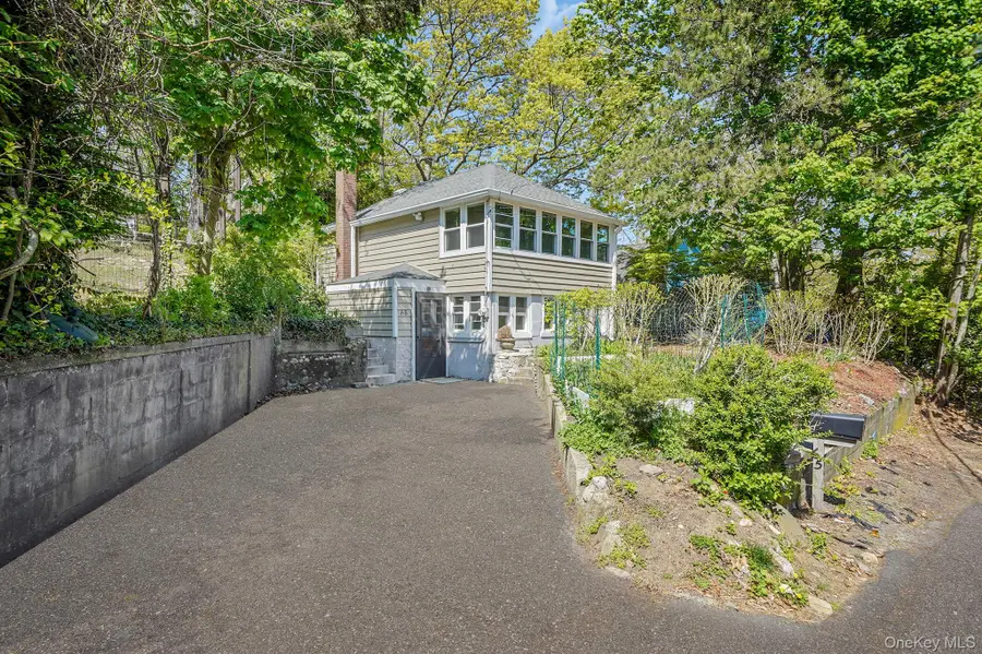 65 Woodlawn Road, Rocky Point, NY 11778 - #2