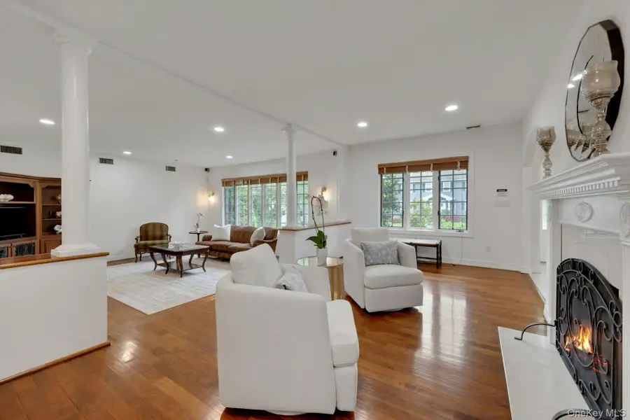 209 Glendale Road, Scarsdale, NY 10583 - #2