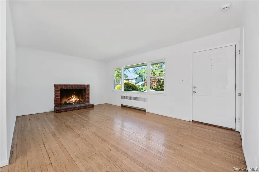 150 Burr Avenue, Northport, NY 11768 - #3