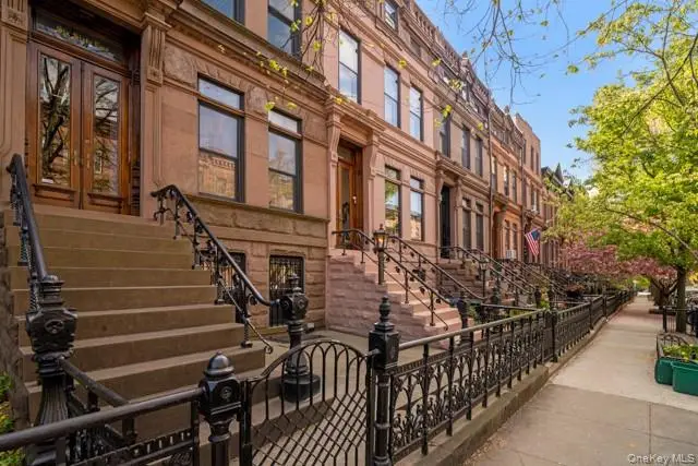 662 10th St Street, Brooklyn, NY 11215 - #2