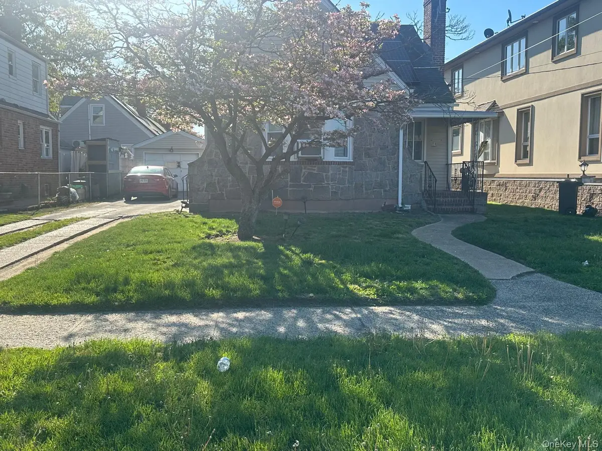 91 Broadway, Valley Stream, NY 11580 - #1