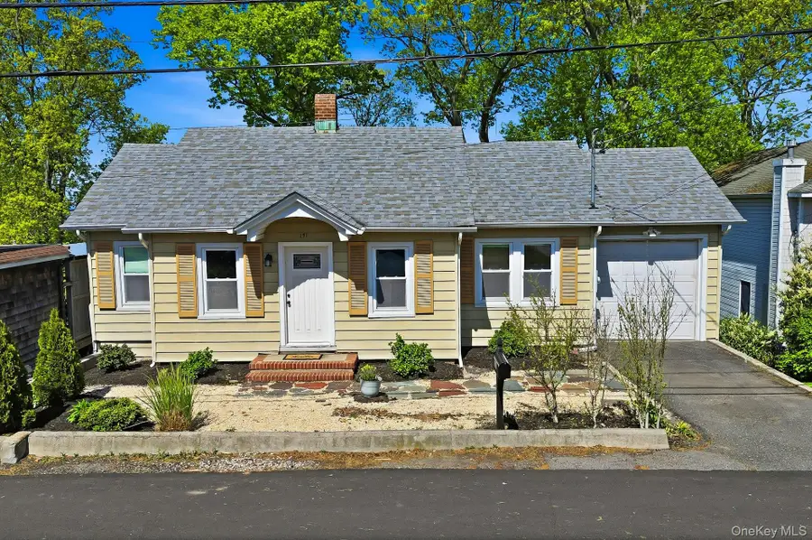 171 Taft Crescent, Centerport, NY 11721 - #2