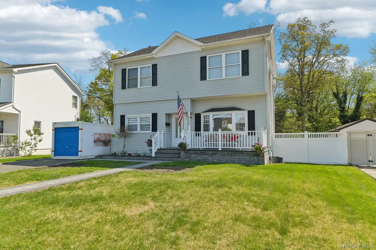 958 Alan Drive, Wantagh, NY 11793 - #1
