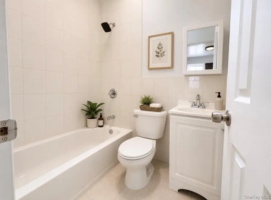 5712 Xenia Street, Corona, NY 11368 - #3