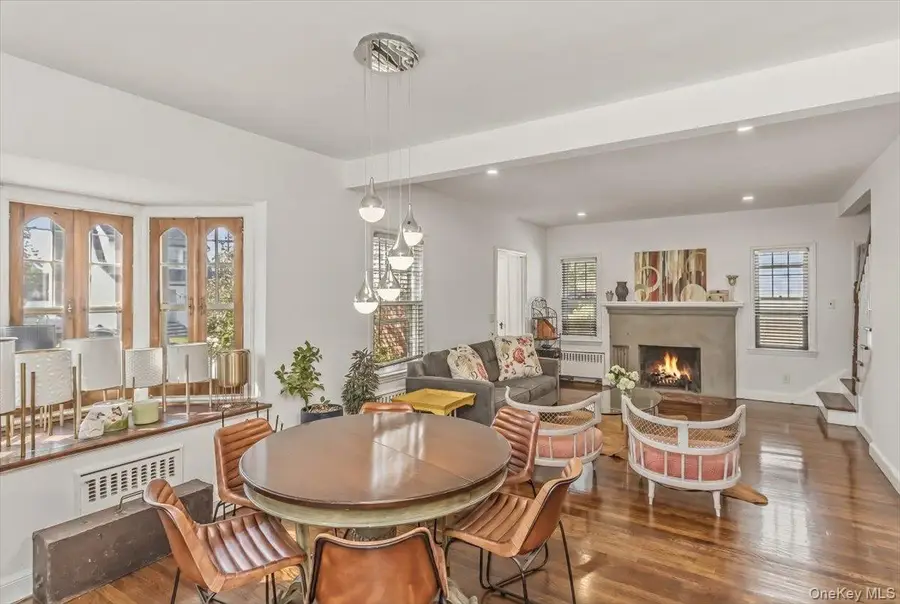 33 Emerson Place, Valley Stream, NY 11580 - #3