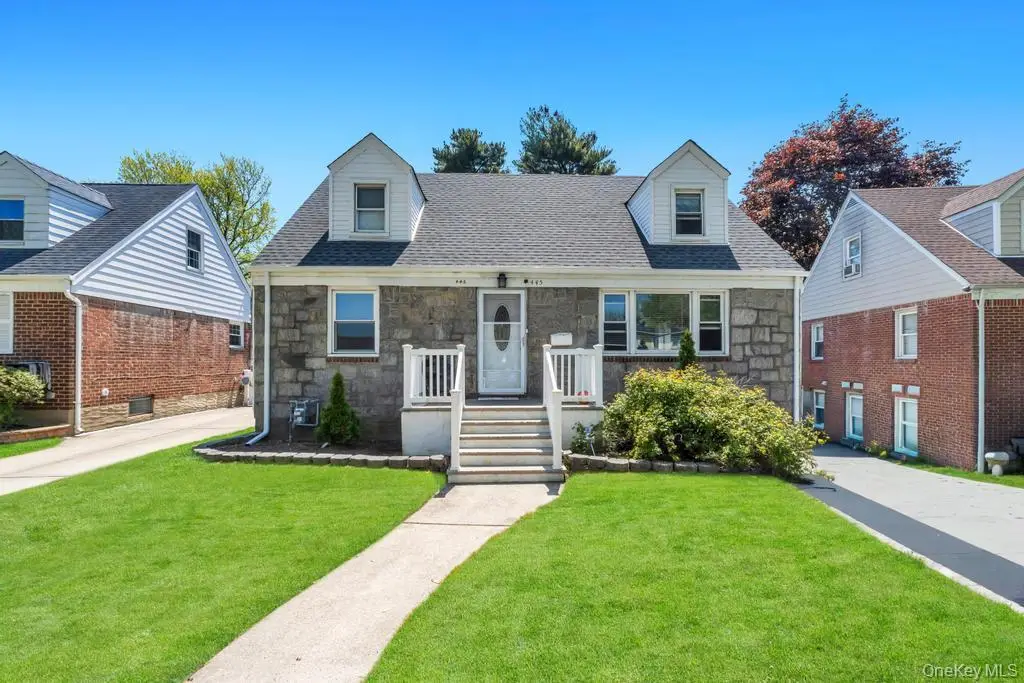 445 Peninsula Boulevard, Lynbrook, NY 11563 - #1