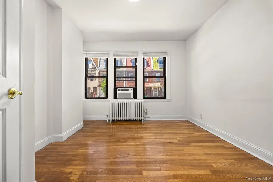 2067 32nd Street, Astoria, NY 11105 - #3