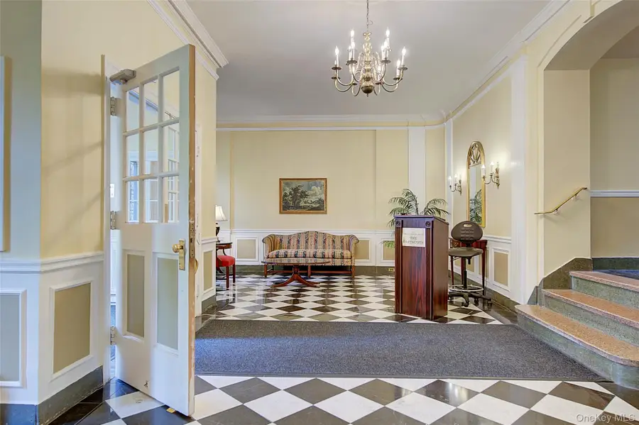 77-34 113th Street #6C, Forest Hills, NY 11375 - #2