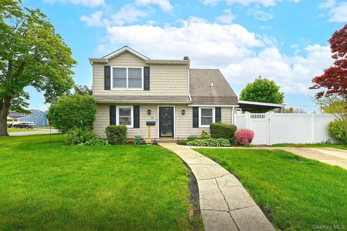 17 Ring Lane, Levittown, NY 11756 - #1