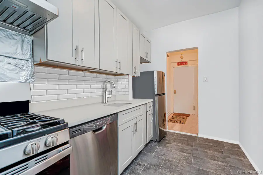 79 O Avenue #B2, Brooklyn, NY 11204 - #2